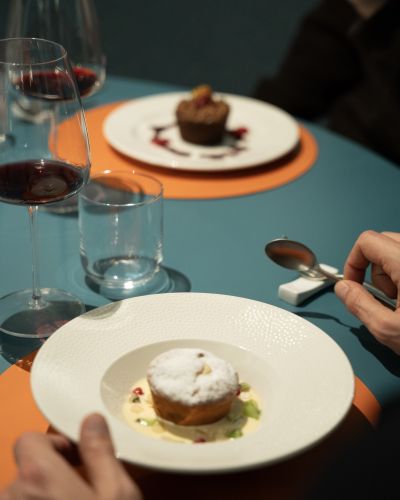 Degustazione dessert nel ristorante in piazza Puccini, Miglio50.