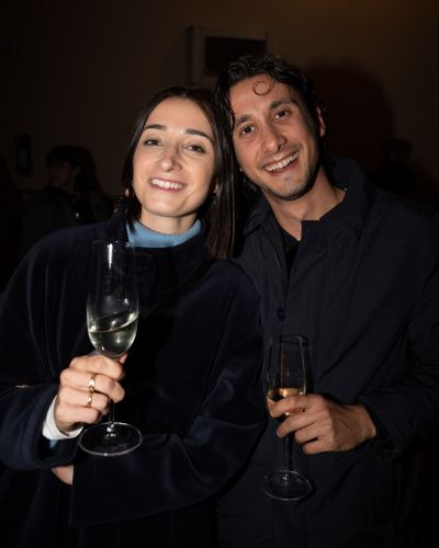 Momento conviviale nel ristorante Miglio50, nel centro storico di Lucca.